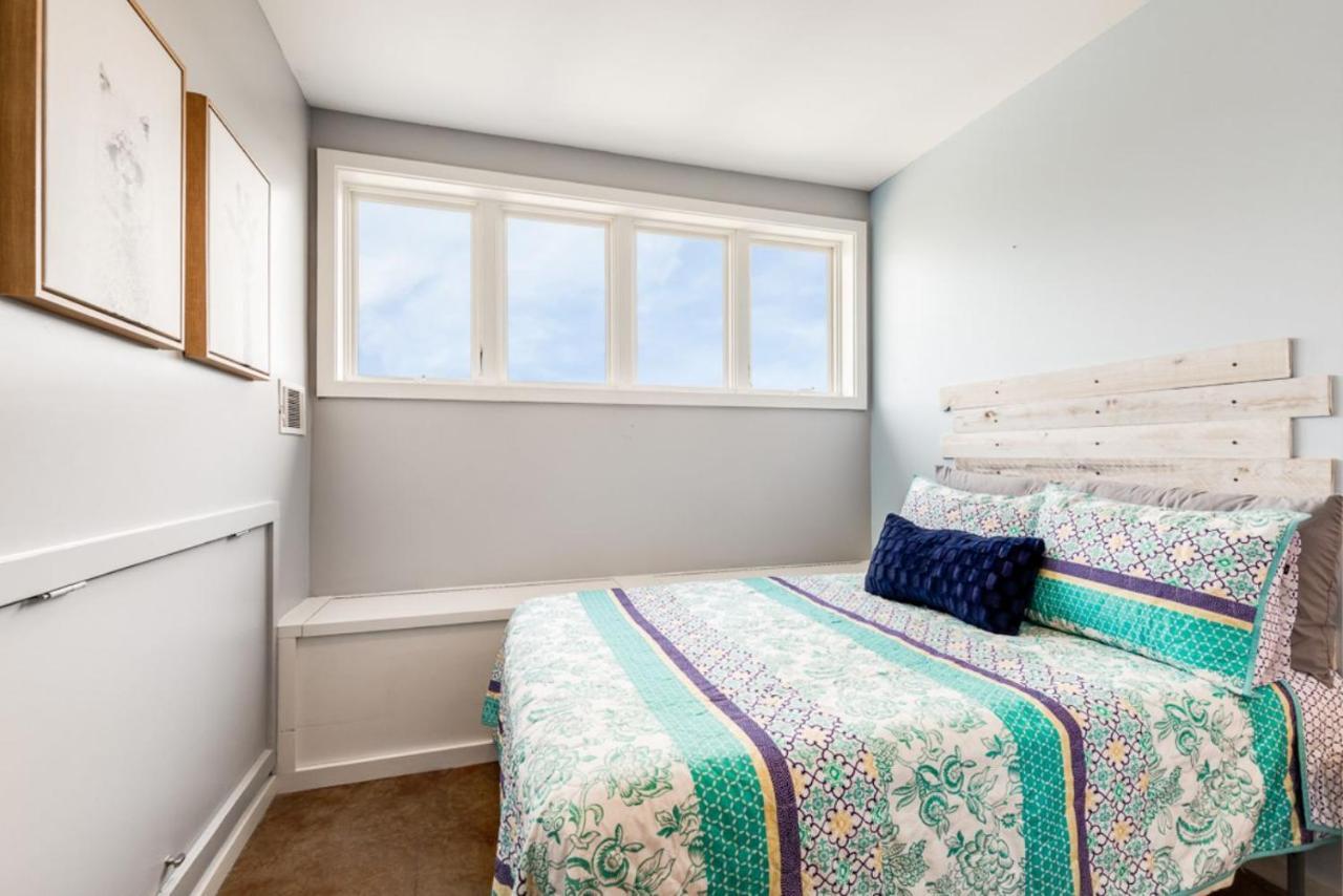 Walk Score 90!!-Historic Downtown District-2 Blocks To Famous Forsyth Park- Huge Private Patio-Private Parking Savannah Exterior foto